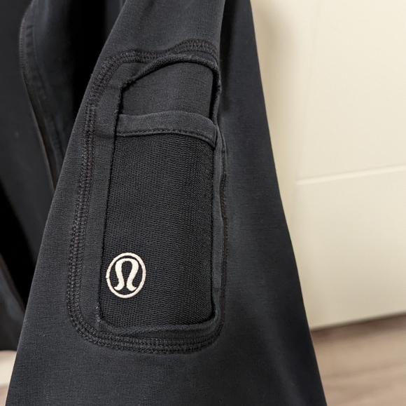 Lululemon Scuba Jacket - Picture 4 of 4